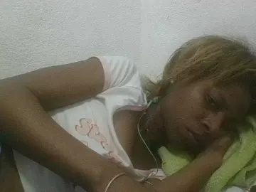 Maevah  live sex cam