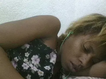 Maevah  live sex cam