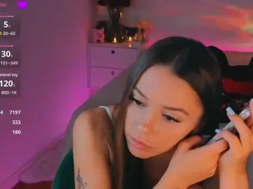MaybeBabeTV  live sex cam