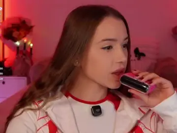 MaybeBabeTV  live sex cam