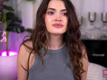SweetAuraaa  live sex cam