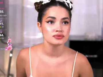 SweetAuraaa  live sex cam
