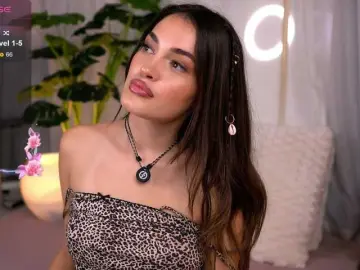 SweetAuraaa  live sex cam