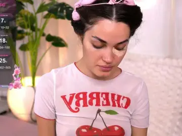 SweetAuraaa  live sex cam