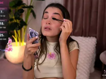 SweetAuraaa  live sex cam
