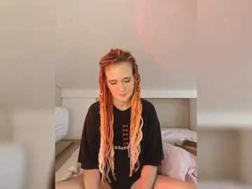 Velvet-and-Venom  live sex cam