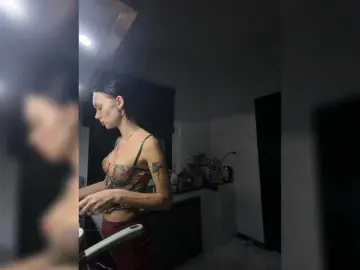 AnaWolmen  live sex cam