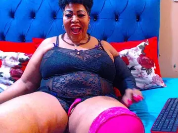 Ebonycandy10  live sex cam