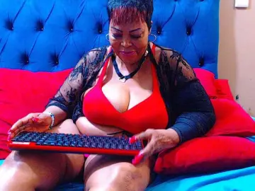 Ebonycandy10  live sex cam