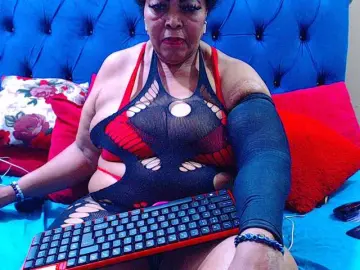Ebonycandy10  live sex cam