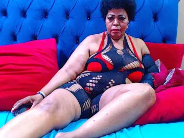 Ebonycandy10  live sex cam