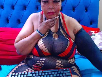 Ebonycandy10  live sex cam