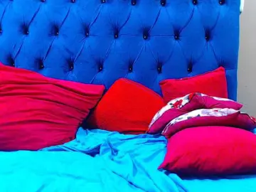 Ebonycandy10  live sex cam