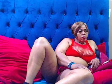 Ebonycandy10  live sex cam