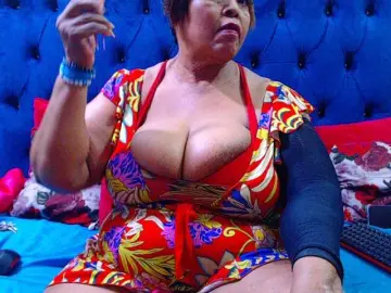 Ebonycandy10  live sex cam