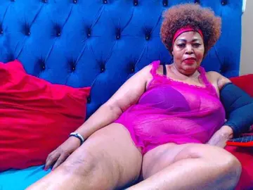 Ebonycandy10  live sex cam