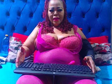 Ebonycandy10  live sex cam