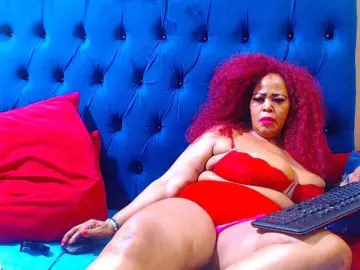 Ebonycandy10  live sex cam
