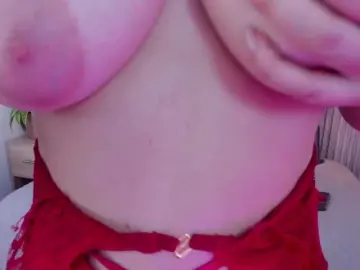 Emili-Hot  live sex cam