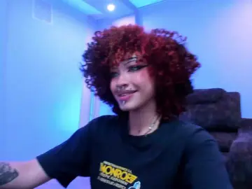 Nylah-fox  live sex cam