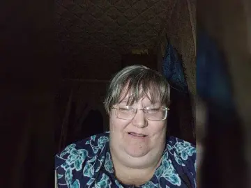 Olga47  live sex cam