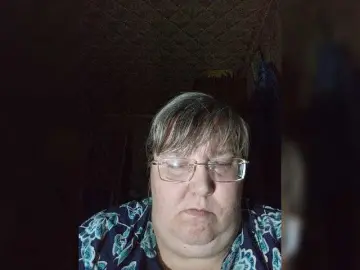 Olga47  live sex cam