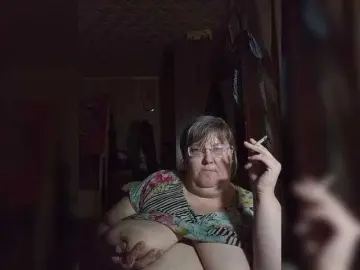 Olga47  live sex cam