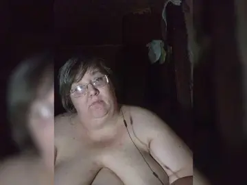 Olga47  live sex cam