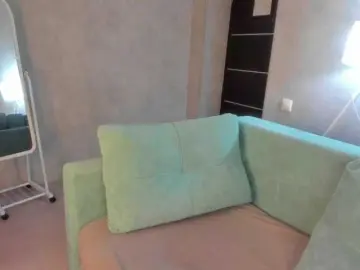 Sky-Kuper  live sex cam