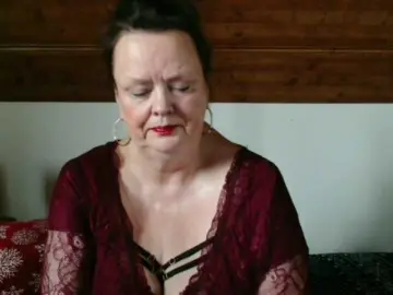 TiffanyAmore  live sex cam