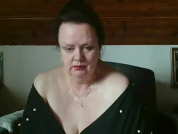 TiffanyAmore  live sex cam