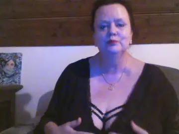 TiffanyAmore  live sex cam