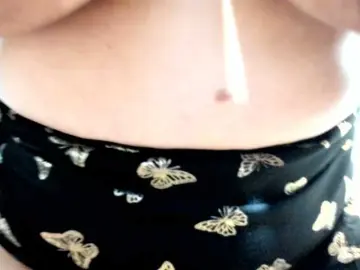 Katherine-blair  live sex cam