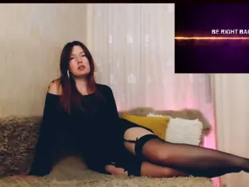 ChelseyRayne  live sex cam