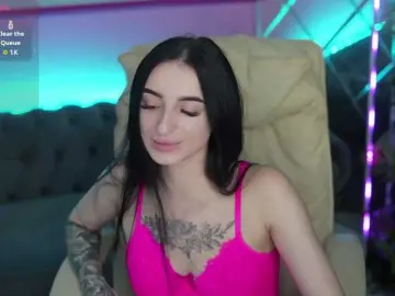EmilyyMoon  live sex cam