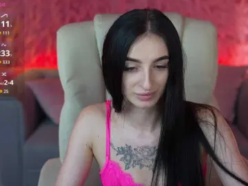 EmilyyMoon  live sex cam