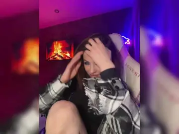 HotGirlEva  live sex cam