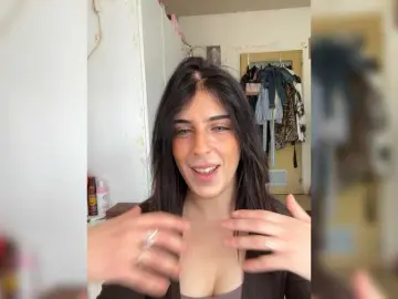 Iris16  live sex cam