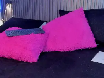 KerlenTeen  live sex cam