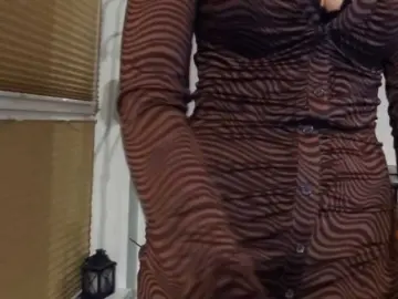 MarilynShow  live sex cam