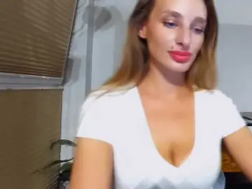 MarilynShow  live sex cam