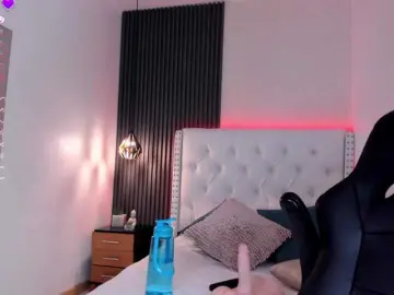 Aliscollins  live sex cam