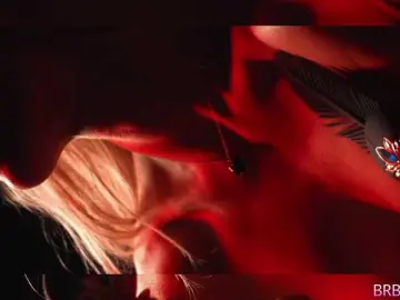 Blondinochkaa  live sex cam