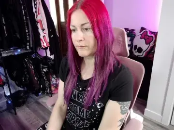 Gennyrock  live sex cam