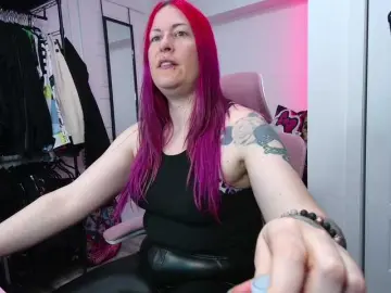 Gennyrock  live sex cam