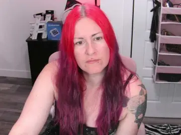 Gennyrock  live sex cam