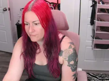 Gennyrock  live sex cam