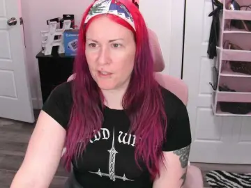 Gennyrock  live sex cam