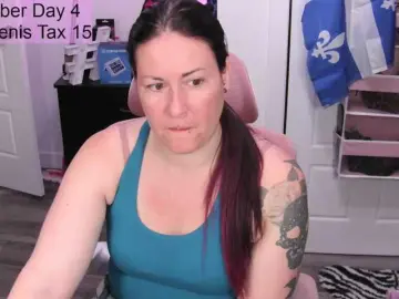 Gennyrock  live sex cam