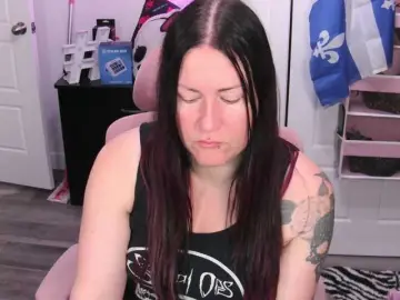 Gennyrock  live sex cam